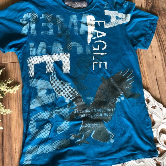 Blue American Eagle Outfitters SS T-Shirt - Picture 4 of 6